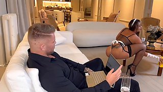 Latina maid does wonders with boss’s cock