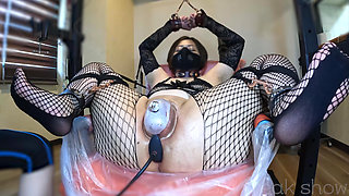 Kinky Slavedoll R Vol.016 Hairless Pussy Close-up: Pussy Suction & Anal Pump Vibrator...