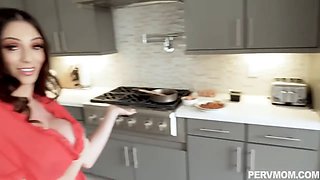 Ariella Ferrera brazilian step mom sonny