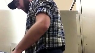 Bubby Barebacks Pup in a Public Stall