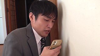 , A Big Tits Wife Embraced By A Charismatic Investor