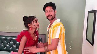 Dive into raw Indian passion with a blogger's outdoor intimate thrill