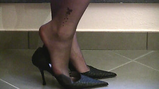 Showing off New Black Decollet