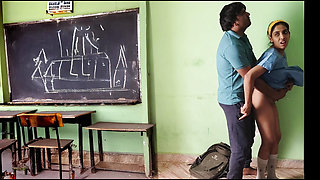 Indian School Teen 18+  Quickie Sex in Empty Class