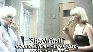 Pulled amateurs close up car sex