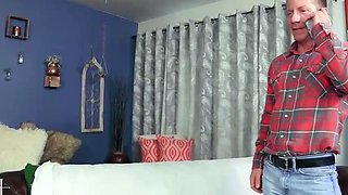 A girl with a yam-sized backside gets tough rectal hookup