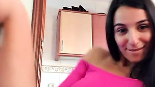 Amateur Webcam Teen Masturbates And Teases