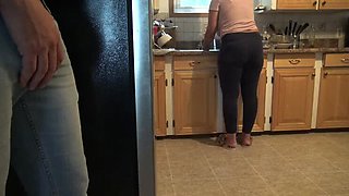 Stepmom Susan Caught Me Masturbating And Cumming On Her Big Ass