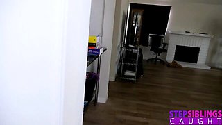 Gambling Avery Moon and Jay Rock at brunette scene