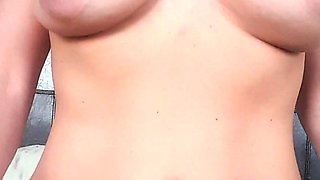 Amateur webcam girl masturbate big dildo