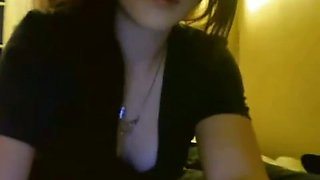 Such a cute and sexy emo teen chick getting facial from her boyfriend