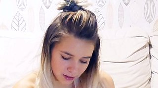 Sexy brunette babe in lingerie and stockings toys pussy