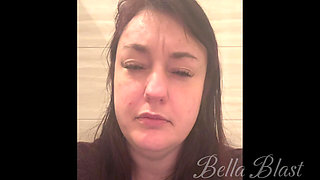 Toilet Fart Compilation 2 by Bella Blast