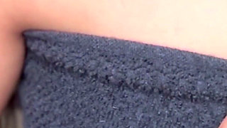 Indian Rich House's Horny Woman Got Her Pussy Fucked by Zomatto Boy