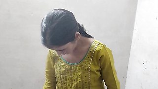 Big step sister ka boobs daba daba kar pela