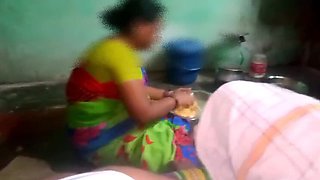 Indian Housewife Home Handjob For Husband - Priyanka314 Homemade Desi Aunty Hardcore