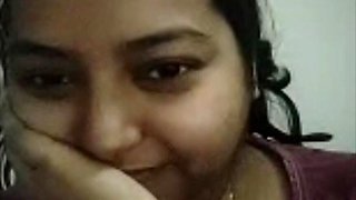 Huge naughty indian woman liking spear onanism on web cam