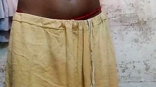 Tamil Vibe Is a Woman Who Beats and Fucks People