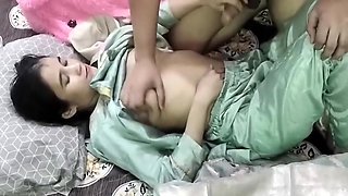 Stepsister In Law Ko Apna Land Se Chod Kar Paani Nikala