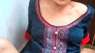 Chachi ko maine jabar dasti ghar me choda