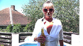 Dirtymilftina Fuck Me in the Pool