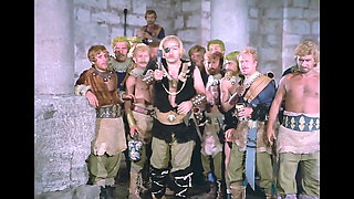 Seher Seniz, Eva Bender, Fatma Belgen - Tarkan Viking Kani