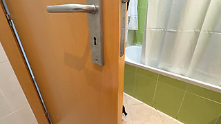 Mrs Mature Feet getting ready to head out 406