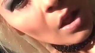Jasmine la Rouge's hot mouth!