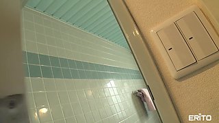 Hot Wife's Open Invitation Ignites Passion in a Wild Rush