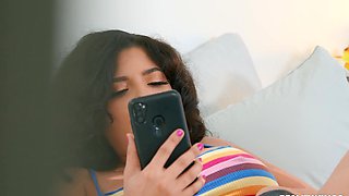 Busty Gabriela Lopez mind-blowing porn story