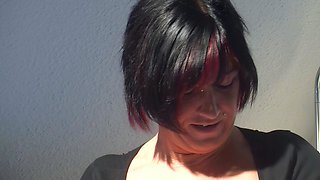 German housewife tries first amateur casting