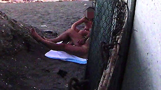 Flashing My Cock in Front of My Stepdaughter in a Beach and She Helps Me Cumshot in Front of Everyone