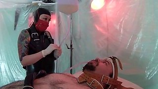 Amateur czech zuzinka fingers and toys pussy