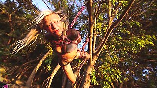 Splendid Anuskatzz at tattoo scene