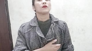 Garmi dekar step sister ko bad par choda