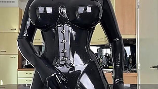 A Regular Day in My Rubber Life