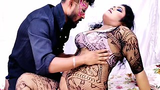 Sonia Sex - Yoga Teacher Doing Sex With Sexy Sonia