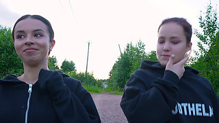 Hot Anal with Hot Girlfriends in Nature