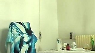 Olds Fuck Dolls - Young Girl Gwen Cortez Cares Her Stepgrandpa Mireck Well