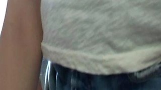 Cute amateur webcam teen girl toying pussy on webcam
