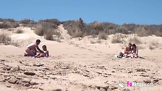 A Couple Gets Caught On A Having Sex On The Nude Beach With Spy Camera And 18 Years Old