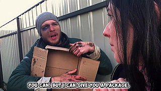 Girl Blogger Fucks a Hobo Man for Likes