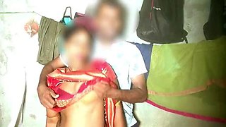 Hot Indian Bhabhi Fucks Old Man in Doggy Style - Desi Sex HD