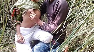 Hindi Sex In Take The Hot Young Girl Of Indian Village To The Forest And Kissed His Cheeks And His Fuck