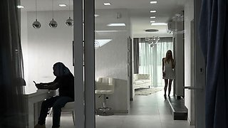 Lustful Luna BBunny Got Her Pussy Stretched By A BBC