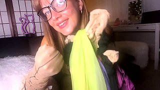 Milf school principal having a foot fetish in her office