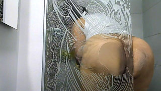 This Maid Really Turns Me on, with Her Big, Delicious Ass