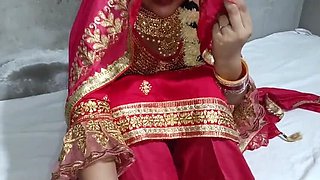 Hot Newlywed Couple First Night Sex - Desi MMS Viral Trending Video