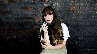Vivienne L'amour - Smoking Fettish