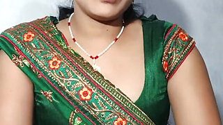 Hot indian aunty handjob cumshot